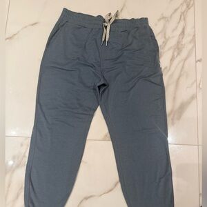 Vuori joggers